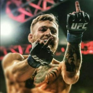 Meet your Posher, Brady